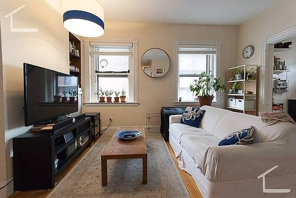 2nd image of 119 Park St APT 009