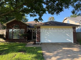 8928 E 87th Pl, Tulsa, OK 74133