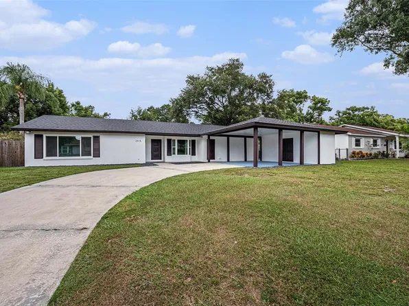 2515 Lake Ellen Cir, Tampa, FL 33618