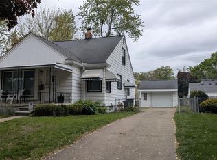 770 Meadowdale St, Ferndale, MI 48220
