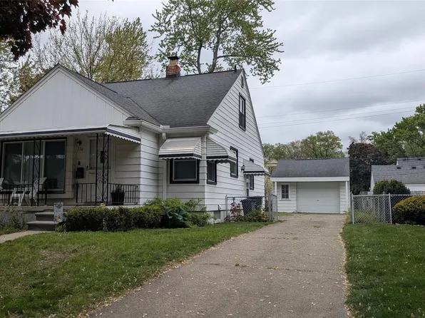 770 Meadowdale St, Ferndale, MI 48220