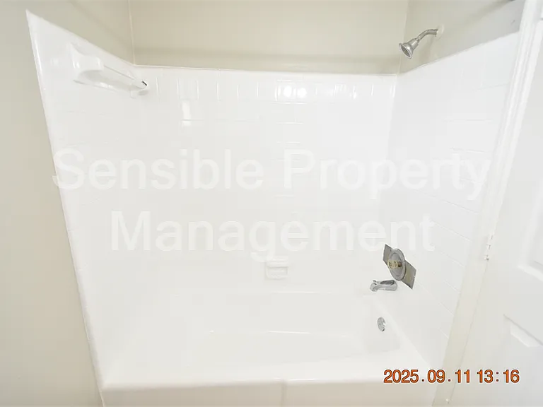 403 Milwaukee Ave #403 — Photo 16