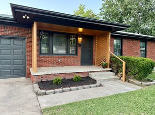 9175 E Latimer Ct, Tulsa, OK 74115