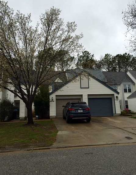 1st image of 716 Hecate Dr
