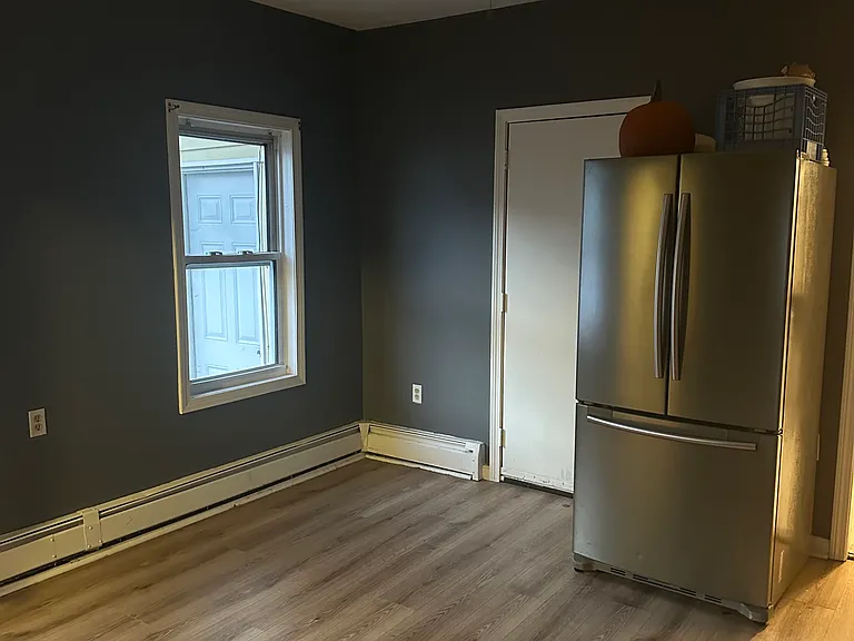 68 Aetna St #1 — Photo 3
