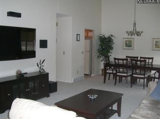 7257 S Merlyn Pl UNIT E, Painesville, OH 44077