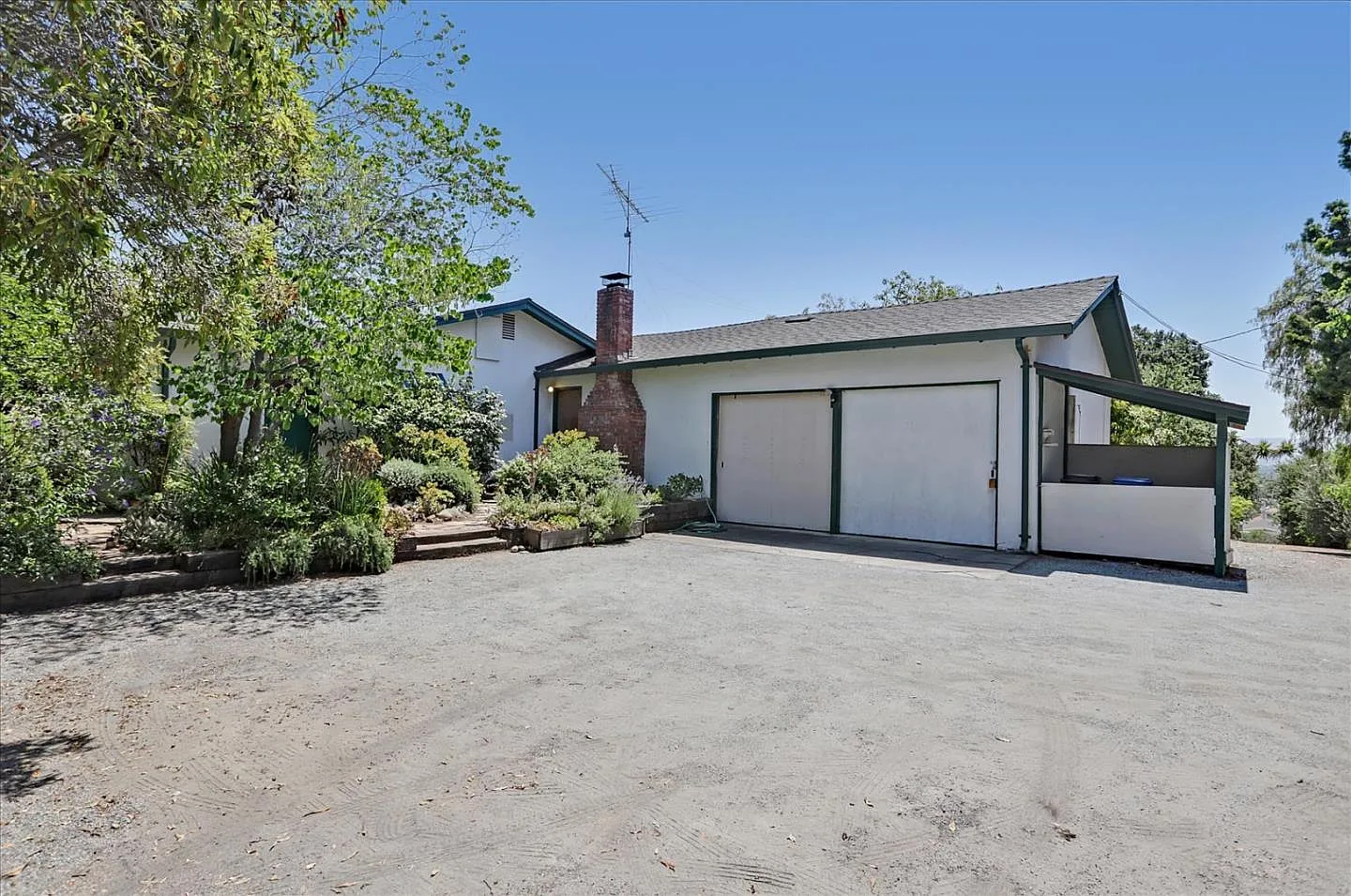 10640 Story Ln photo 1