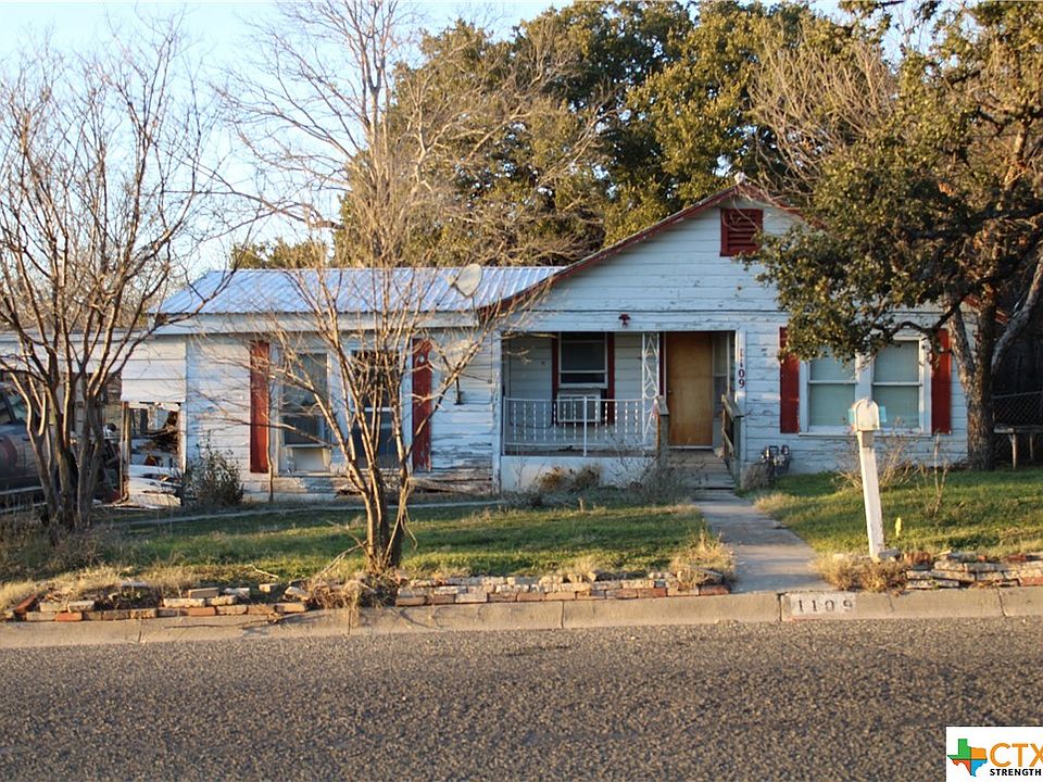 1109 W 1st St, Lampasas, TX 76550 Zillow