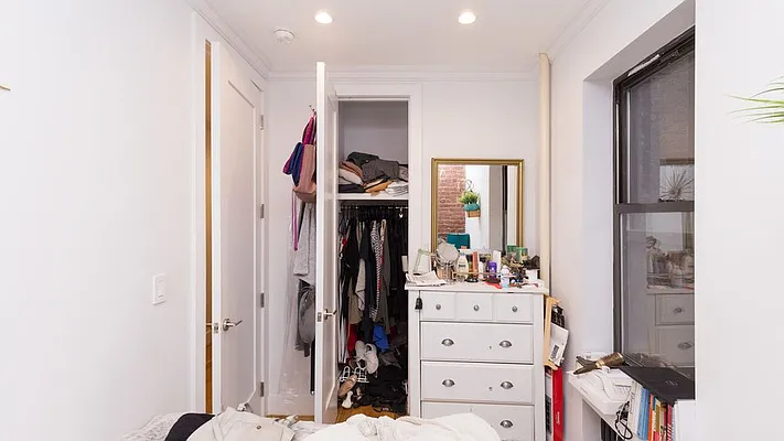 Rented by Nooklyn NYC LLC | media 24