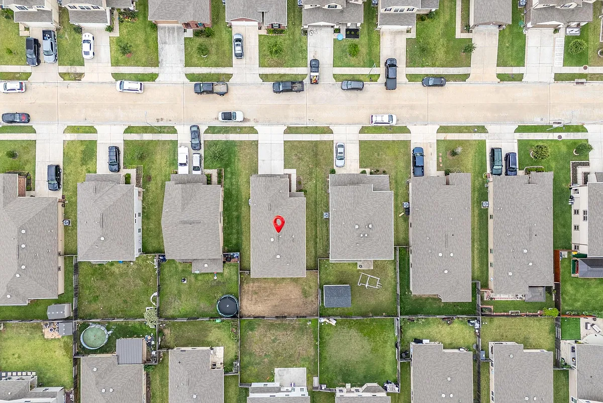 Building Photo - 2518 Boxwood Park Ln