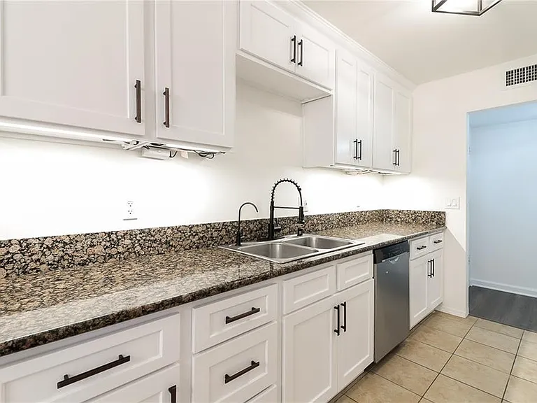 9160 Garden St — Photo 5