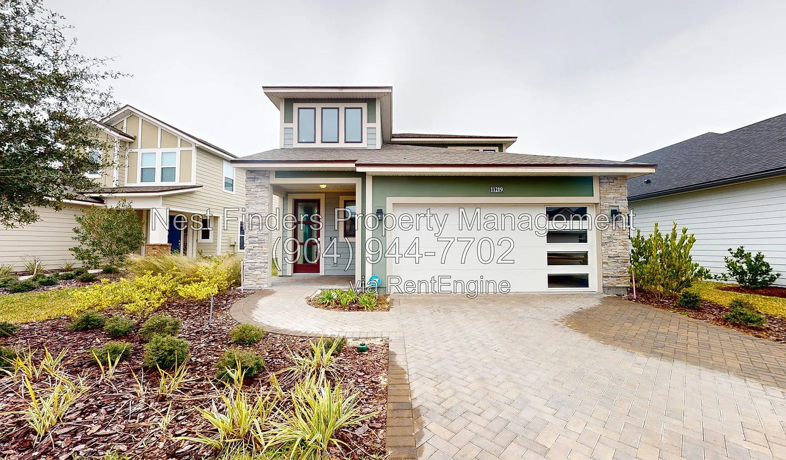 4 bed, 2.5 bath, 2204 sqft, $3,175 — Photo 1