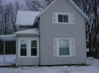 392 Bell St, Conneaut, OH 44030