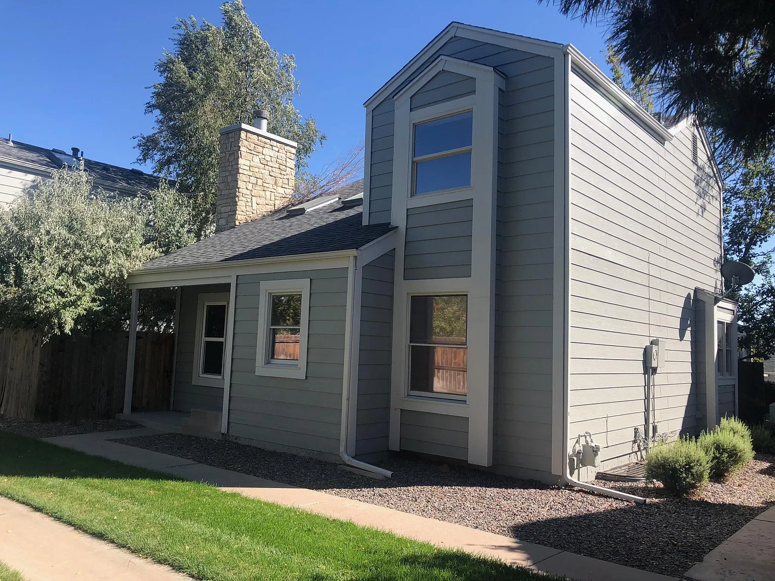 4 bed, 1800 sqft, $1,995 — Photo 1