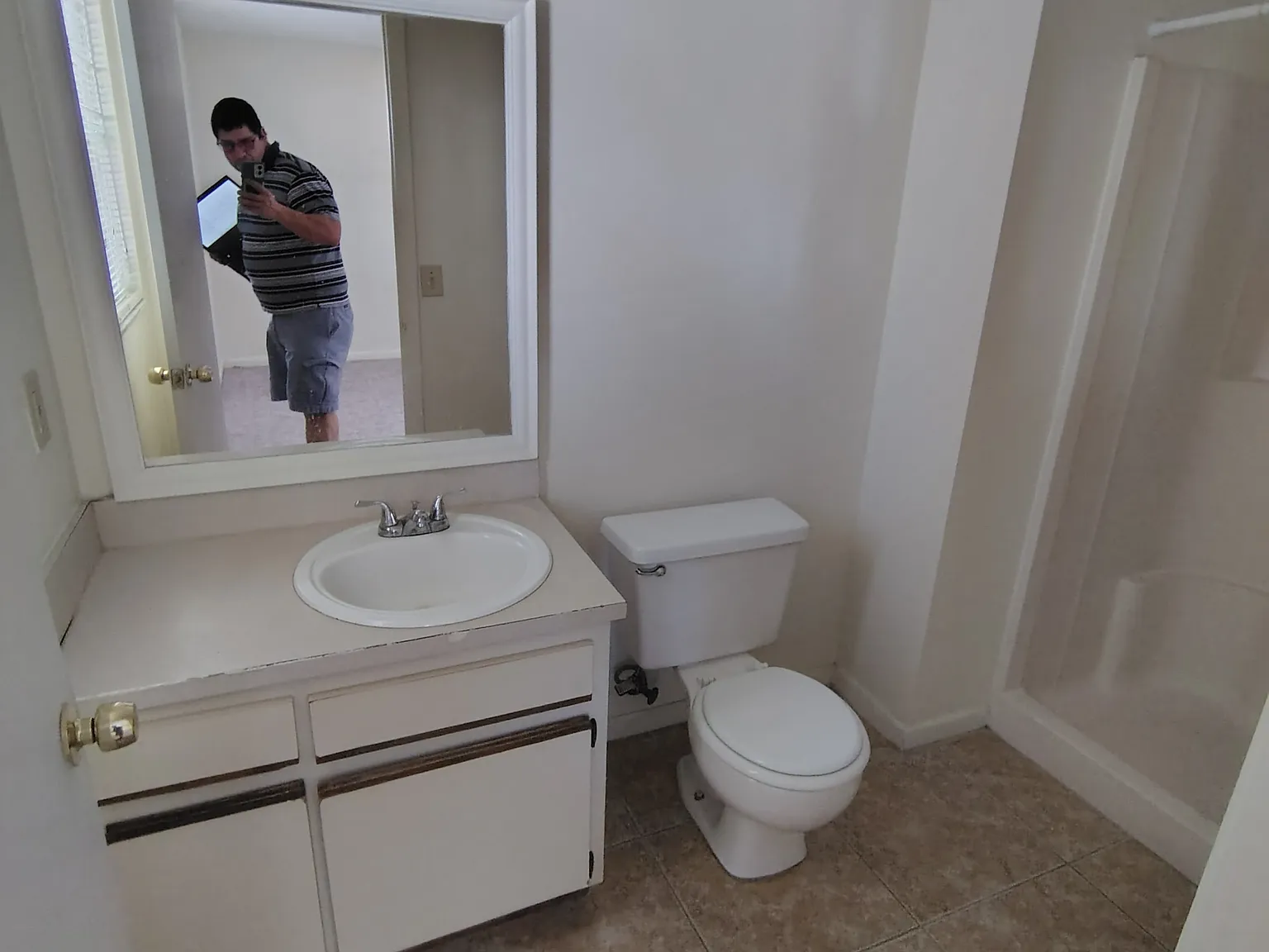 2 bed, 750 sqft, $895 — Photo 3