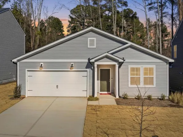 733 Richardson Dr, Sanford, NC 27330