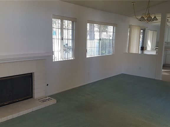 2nd image of 629 La Quinta Dr