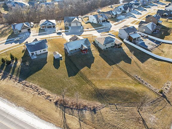 2nd image of 720 Timberview Dr