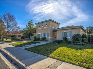 30711 Mission St, Highland, CA 92346