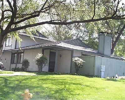 1st image of 28825 Oakpath Dr
