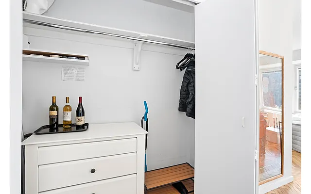 Rented by Douglas Elliman | media 5