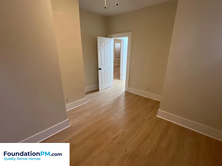 1683 Walker Ave — Photo 18