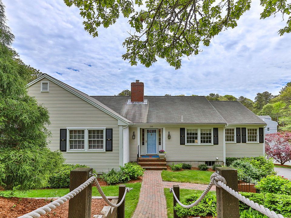 1st image of 240 Riverview Drive