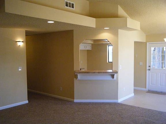 Glance at Kitchen