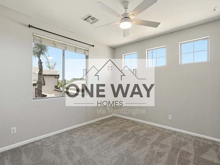 4053 E Loma Vista St — Photo 32