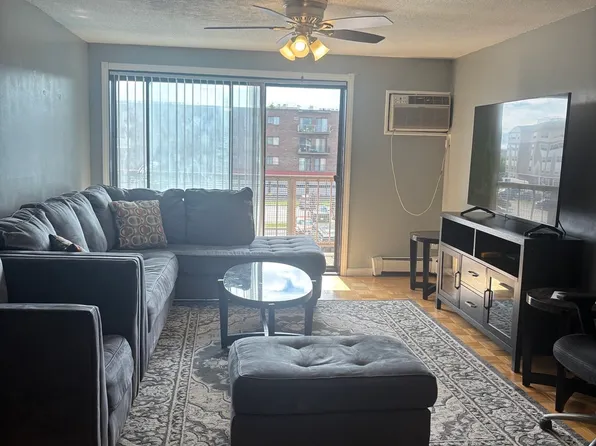 175 Ward St APT 60, Revere, MA 02151
