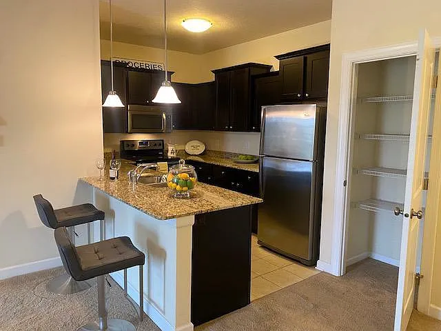 8350 Ep True Pkwy — Photo 4