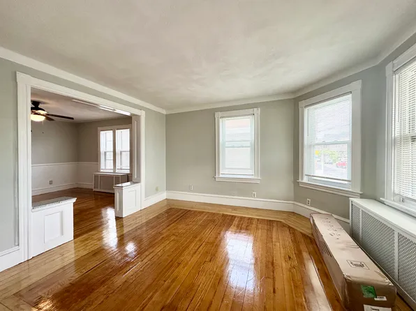 57 Carolina Ave #1, Providence, RI 02905