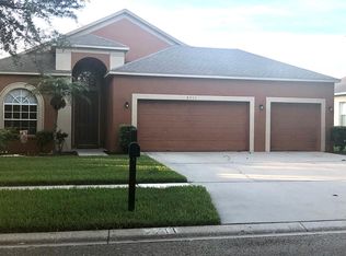 2711 Abbey Grove Dr, Valrico, FL 33594