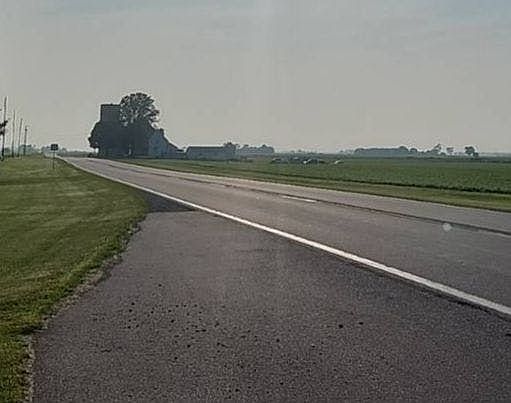 5th image of 1691 E State Road 218