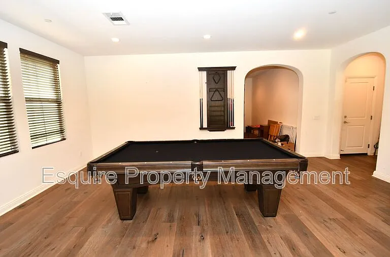 505 Elm Cottage Ct — Photo 4