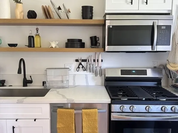 1001 Hyperion Ave APT 107, Los Angeles, CA 90029