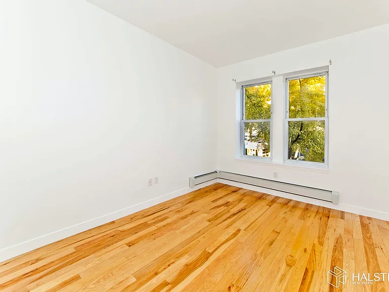 142 Court St #3 — Photo 8