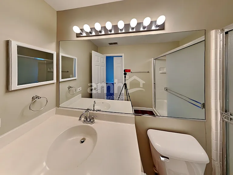 931 Concord Ct — Photo 11
