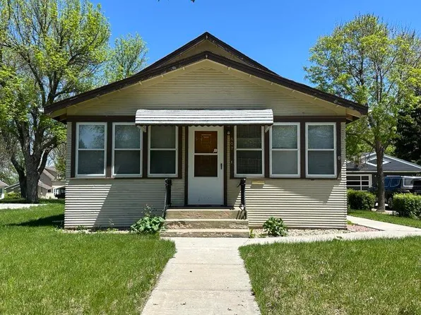 607 Rice Ave, Gregory, SD 57533