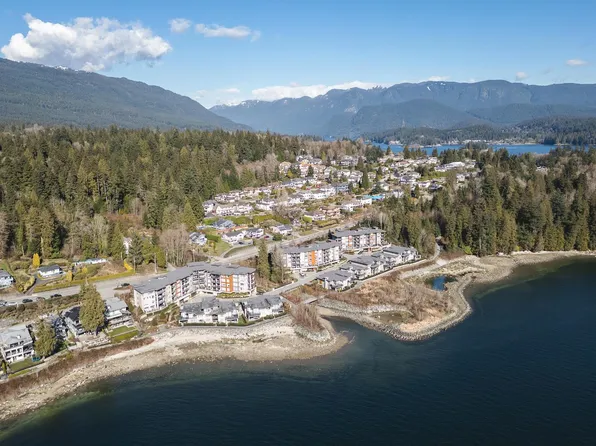 3825 Cates Landing Way #104, North Vancouver, BC V7G 0A6