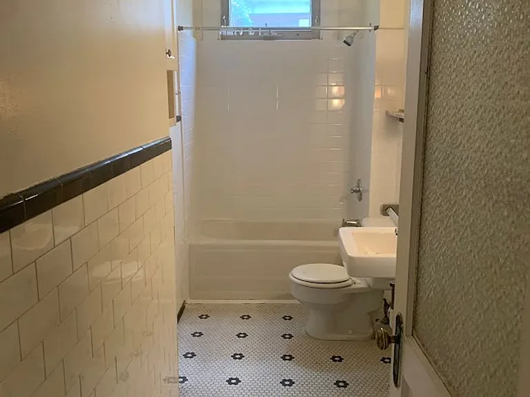 5542 Fair Oaks Street — Photo 17