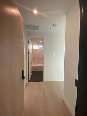 Rented by Lin Pan Realty Group LLC | media 8