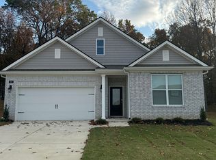 90 Arrowwood Trl, Oakland, TN 38060