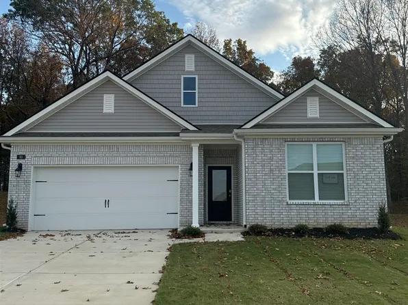 90 Arrowwood Trl, Oakland, TN 38060