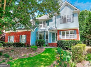 662 Shady Willow Ln, Loganville, GA 30052