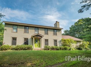 5961 Robin Hill Drive Ne, Belmont, MI 49306