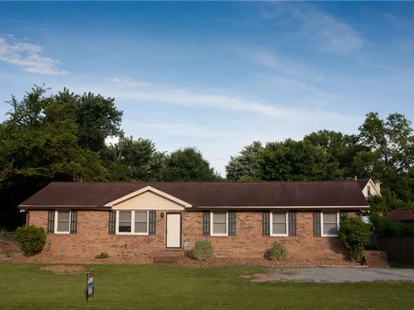 4336 Saundersville Rd, Old Hickory, TN 37138