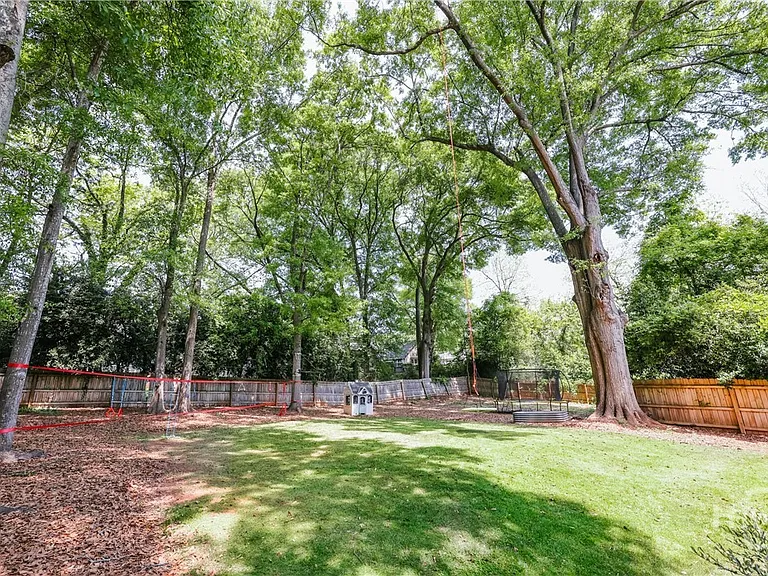 234 Sunset Dr — Photo 50