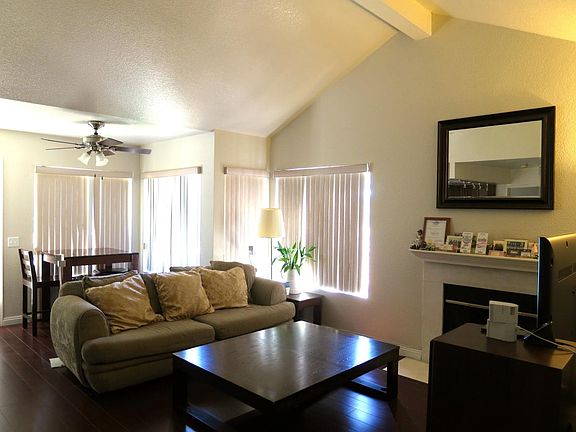 Open Space Living & Dining