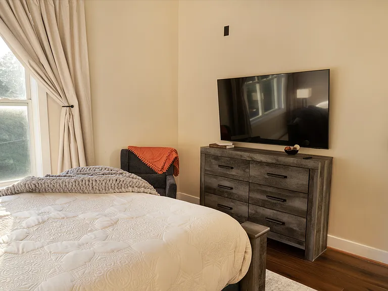 502 Pryor St SW #325 — Photo 2